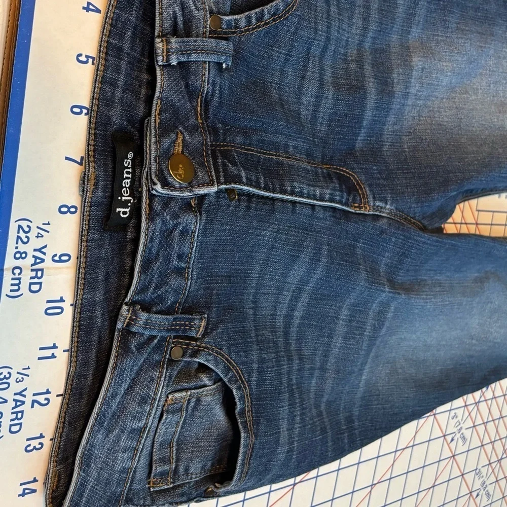 D Jeans Dark Blue Skinny Distressed Jeans – Size 8P